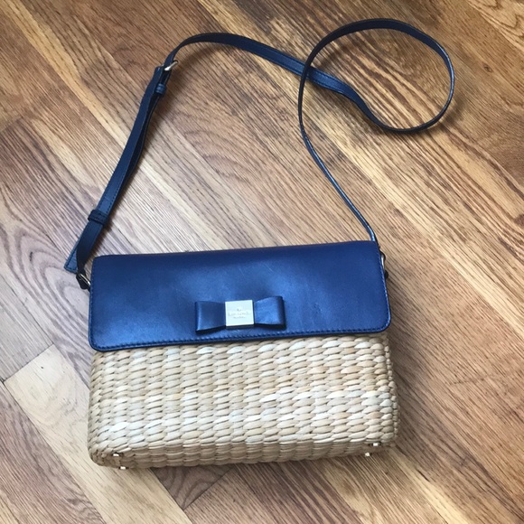 kate spade Handbags - Kate Spade crossbody
